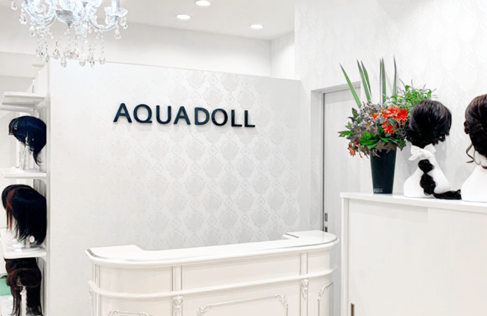 ウィッグの品質・デザイン・ヘアカラー施術写真