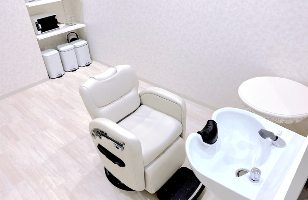 ウィッグ専門店アクアドールの室内環境・設備写真