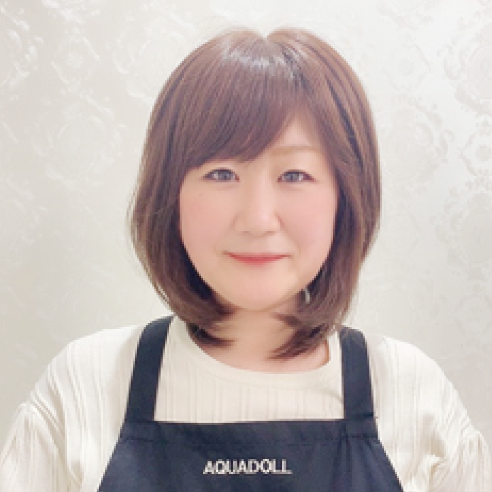 ウィッグ専門店AQUADOLL仙台サロンスタッフ2