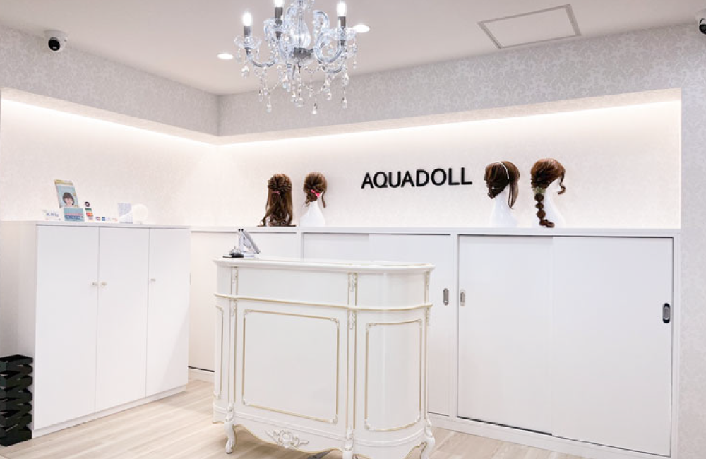 ウィッグの品質・デザイン・ヘアカラー施術写真